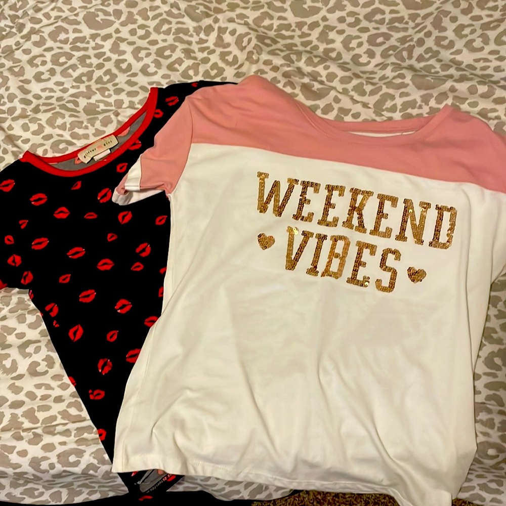 Short sleeve tee shirt